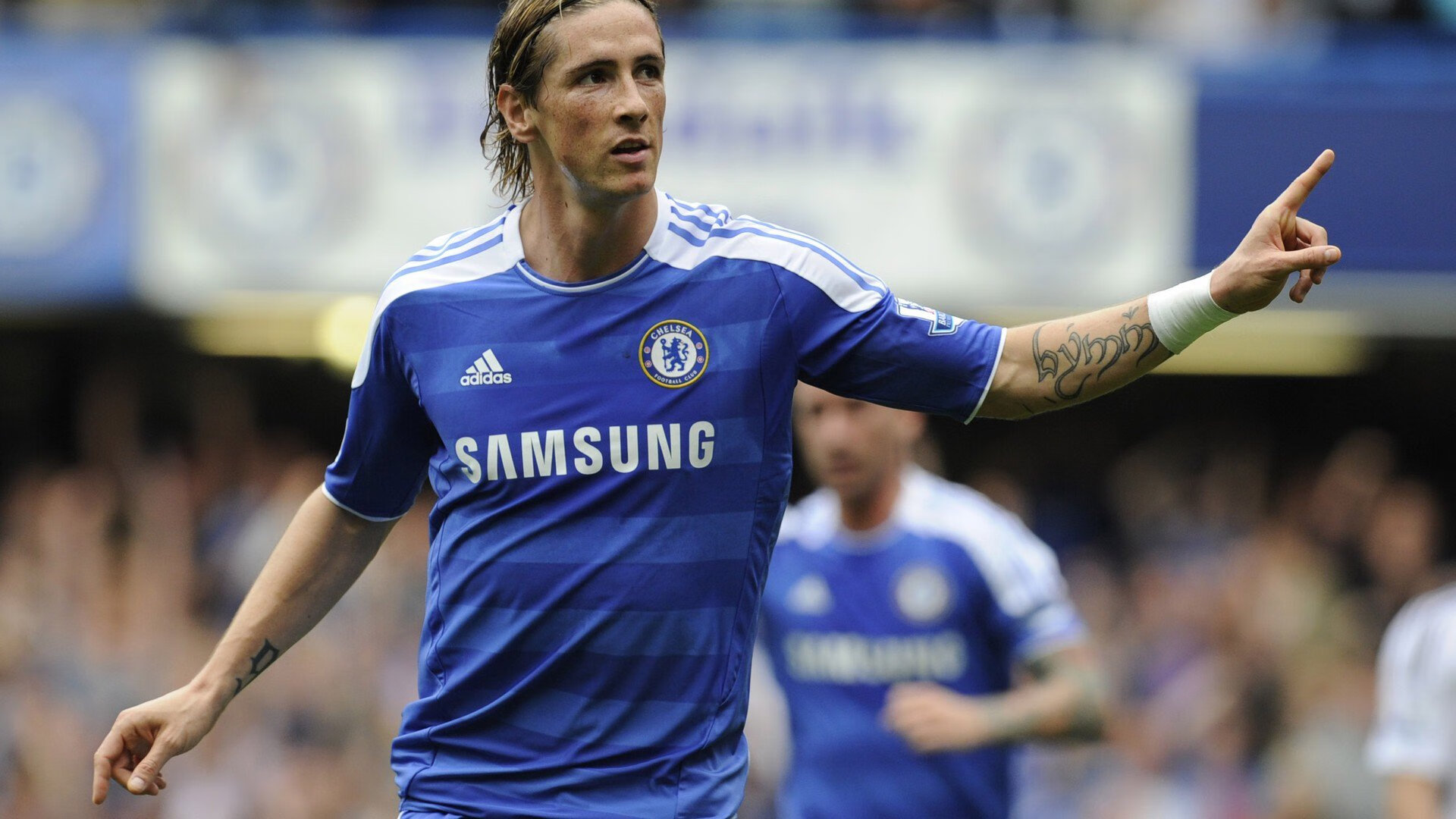 51岁贝嫂打脸现场！每年亏损1亿，强撑有钱人设，用尽了所有力气，贝嫂是干嘛的