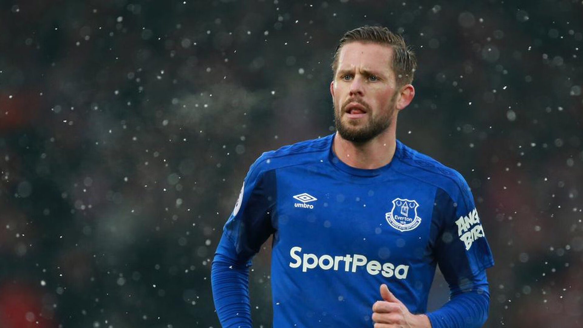 7000万抢验货神腰!曼联3大目标全卡壳,1人成冬窗唯一希望,曼联队套